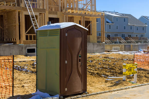 Porta potty delivery and setup in San Rafael, NM